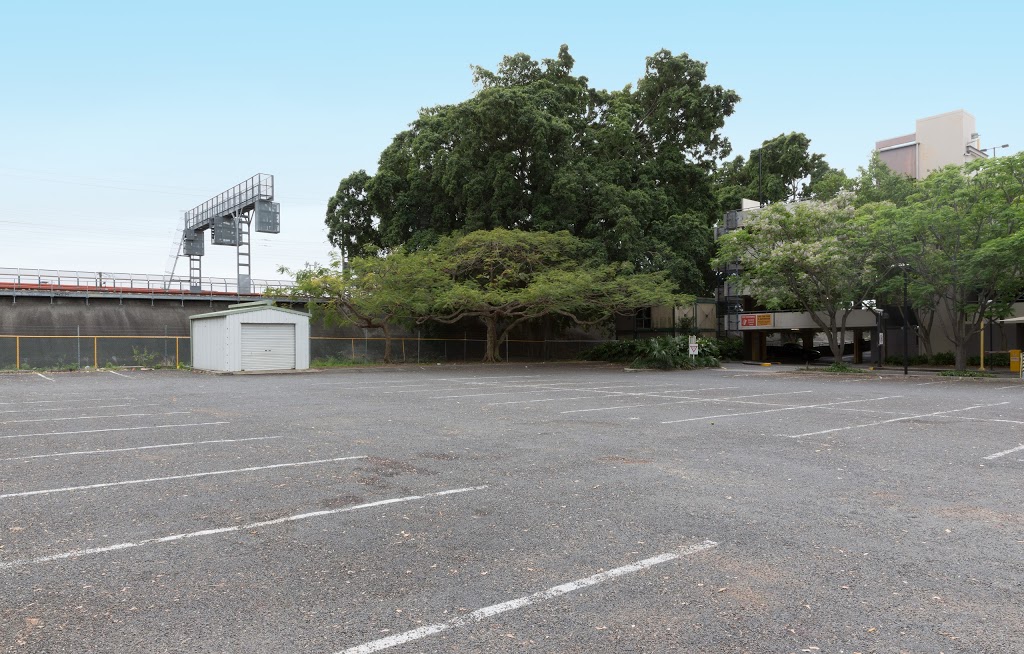 Secure Parking - Milton Green Car Park | 19 Little Cribb St, Milton QLD 4064, Australia | Phone: 1300 727 483