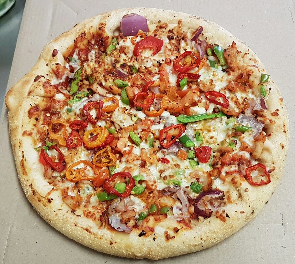 Dominos Pizza Queanbeyan | 2/10 Atkinson St, Queanbeyan NSW 2620, Australia | Phone: (02) 6298 2420