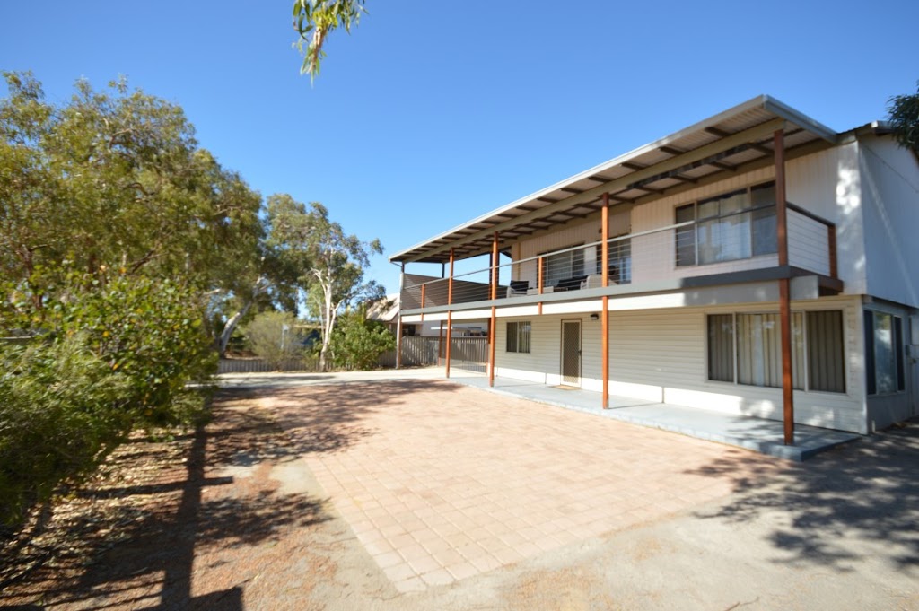 Aquarius | lodging | 15 Balaam St, Kalbarri WA 6536, Australia | 0899370400 OR +61 8 9937 0400