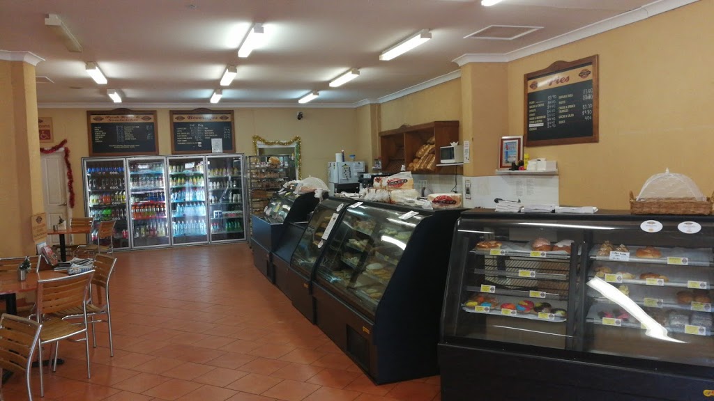 Roundabout Bakery | bakery | 187 Main St, West Wyalong NSW 2671, Australia | 0269721777 OR +61 2 6972 1777