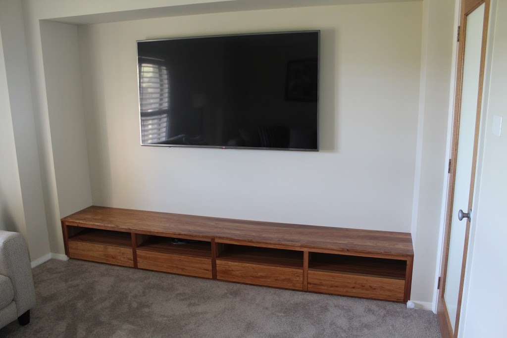 Dylan Walsh Custom Furniture & Design | 19 Heather St, Heatherbrae NSW 2324, Australia | Phone: (02) 4987 7225