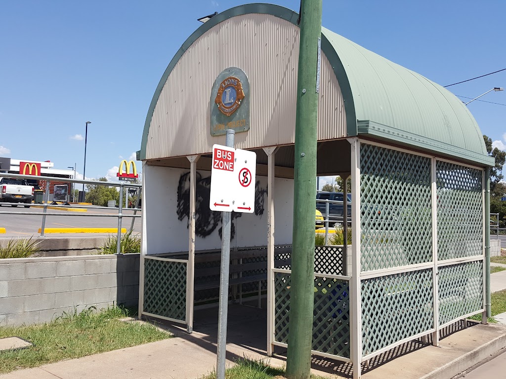 Greyhound Bus Stop Chinchilla |  | Bus Stop, 103 Chinchilla St, Chinchilla QLD 4413, Australia | 1300473946 OR +61 1300 473 946