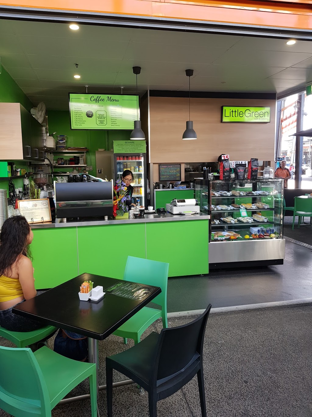 Little Green Cafe | 34/1932 Logan Rd, Upper Mount Gravatt QLD 4122, Australia | Phone: (07) 3162 0234