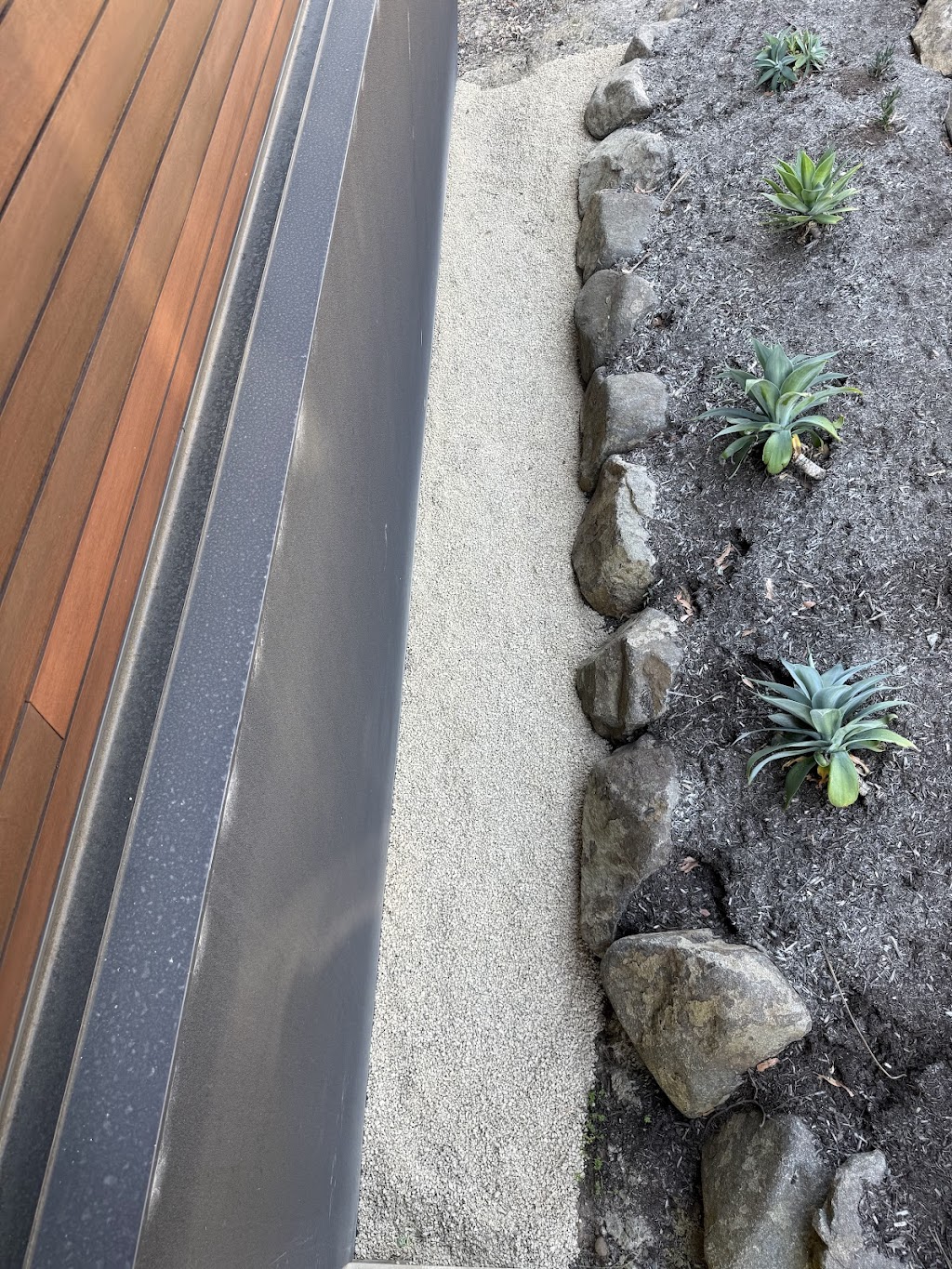 Decorearth - Glenorchy | 47 Jackson St, Glenorchy TAS 7010, Australia | Phone: (03) 6272 9660