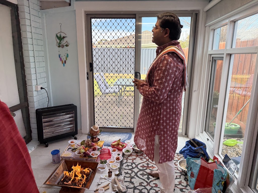 Melbourne Vedic Pandit | 00 Casey Fields Blvd, Cranbourne East VIC 3977, Australia | Phone: 0416 790 062