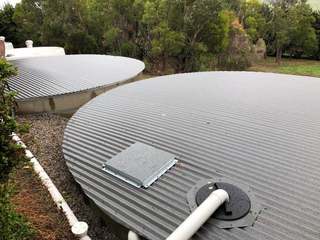 Water Tanks Repairs : D&D Tanks | 199 McAdam St, Maffra VIC 3860, Australia | Phone: (03) 5145 1684