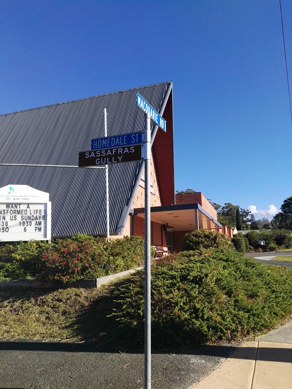 Springwood Uniting Church | church | 4 Lewin St, Springwood NSW 2777, Australia | 0247513951 OR +61 2 4751 3951