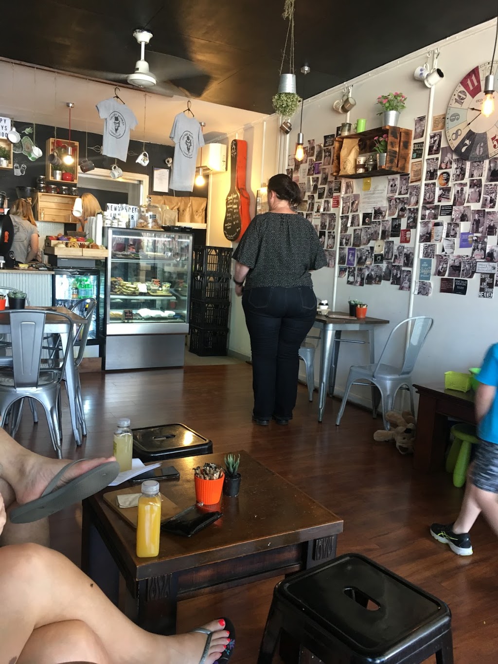 Grumpy Monkeys Coffee Nook | 46 Hume St, Norman Park QLD 4170, Australia | Phone: 0475 299 855