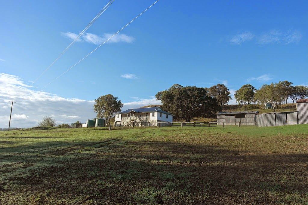 Hawkins Holiday House - Rathdowney, Scenic Rim (QLD) | real estate agency | 748 Oaky Creek Rd, Oaky Creek QLD 4285, Australia