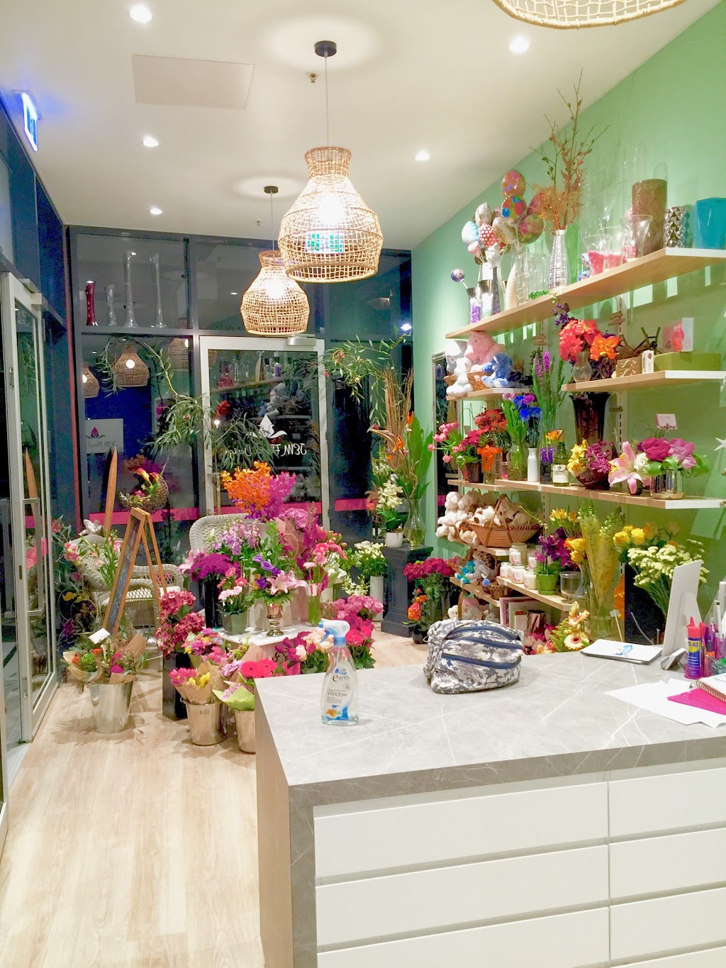 JEM Floral Design | Shop T11, Port Coogee Village 6 Calypso Parade, North Coogee WA 6163, Australia | Phone: (08) 6490 6389