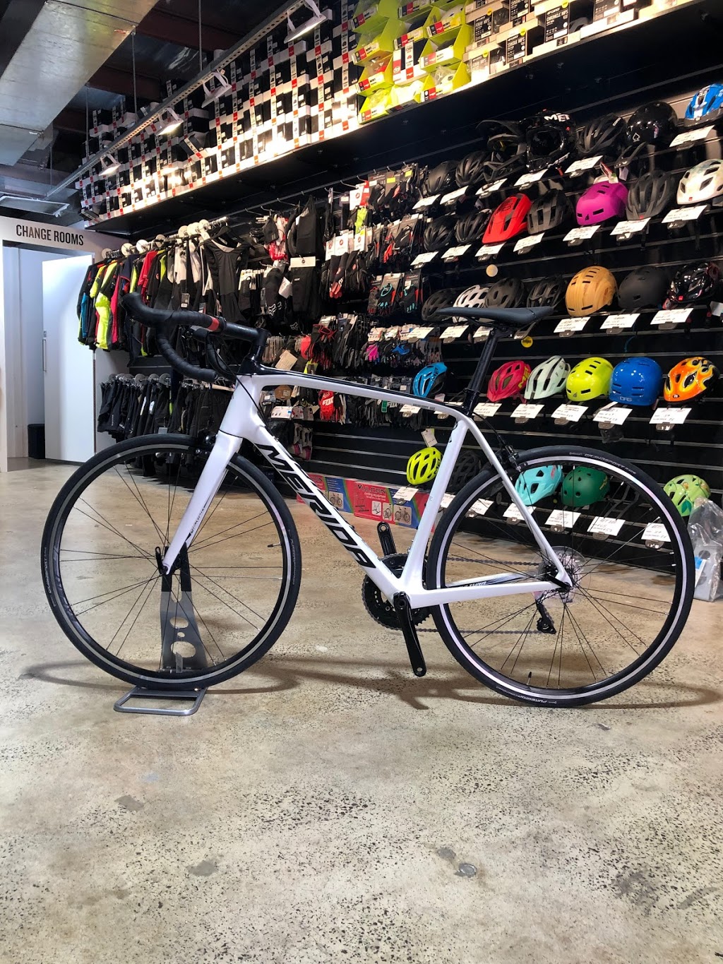 99 Bikes Kew | bicycle store | 148 High St, Kew VIC 3101, Australia | 0385282587 OR +61 3 8528 2587