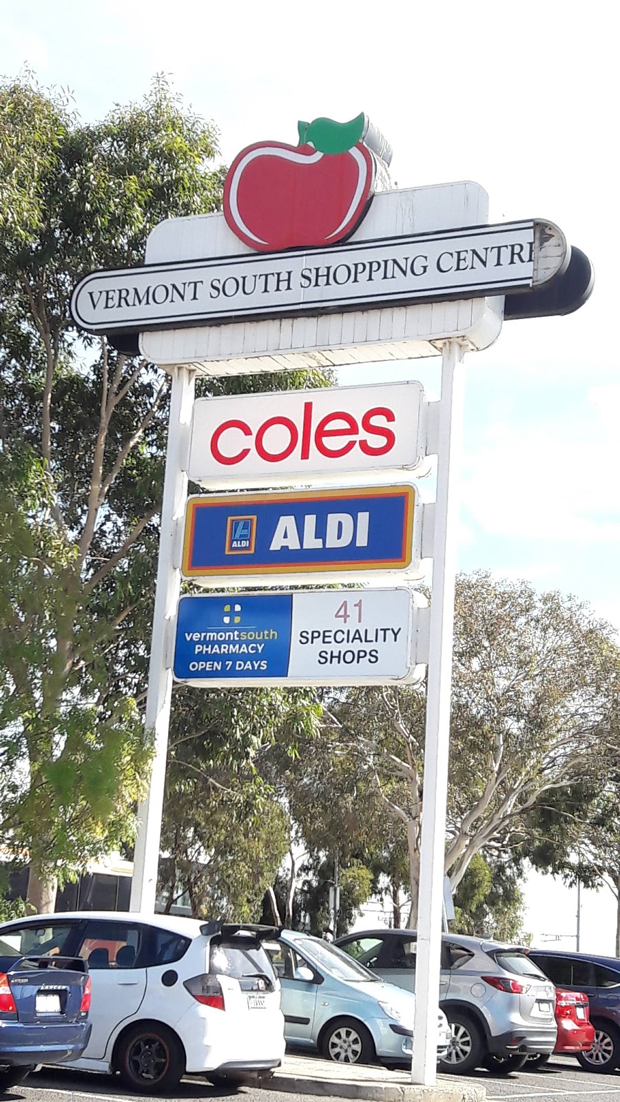 Coles Vermont South | supermarket | Burwood Hwy, Vermont South VIC 3133, Australia | 0388474000 OR +61 3 8847 4000