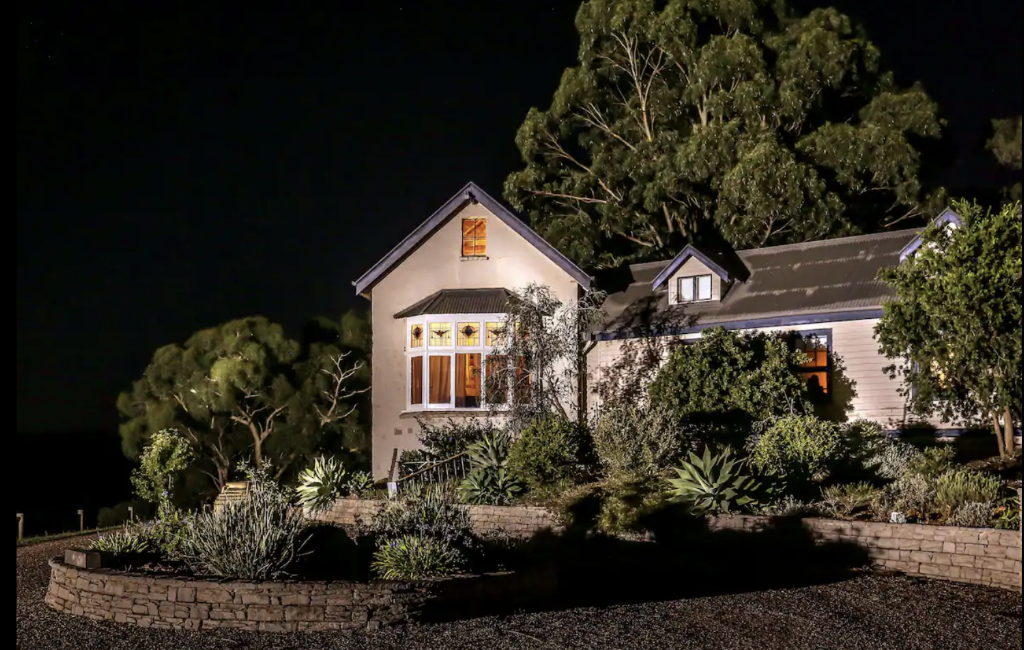 Country Escape | 125 Clintons Rd, Smiths Gully VIC 3760, Australia | Phone: 0408 058 899