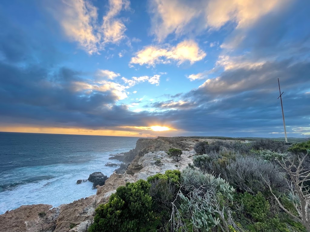 Cape Nelson Lighthouse | Cape Nelson Rd, Portland West VIC 3305, Australia | Phone: 0428 131 253