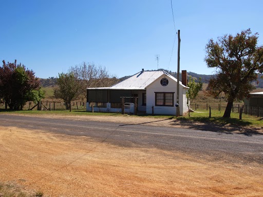 Wildwood Cottage | Lower Lewis Ponds Road, Lower Lewis Ponds via Orange NSW 2800, Australia | Phone: (02) 6365 9135