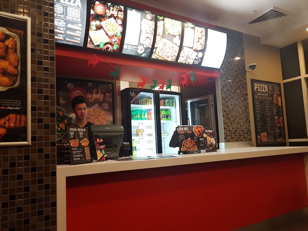 Pizza Hut Bankstown | 242 Chapel Rd Sth, Bankstown NSW 2200, Australia | Phone: 13 11 66