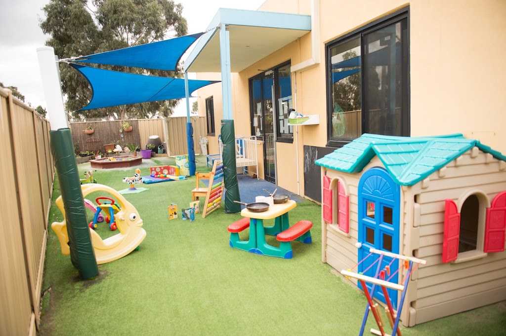 Goodstart Early Learning Roxburgh Park - Sommeville Drive | school | 61-65 Sommeville Dr, Roxburgh Park VIC 3064, Australia | 1800222543 OR +61 1800 222 543