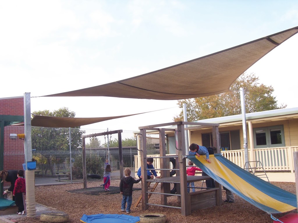 Monmia Kindergarten | school | Copernicus Way, Keilor Downs VIC 3038, Australia | 0393672460 OR +61 3 9367 2460