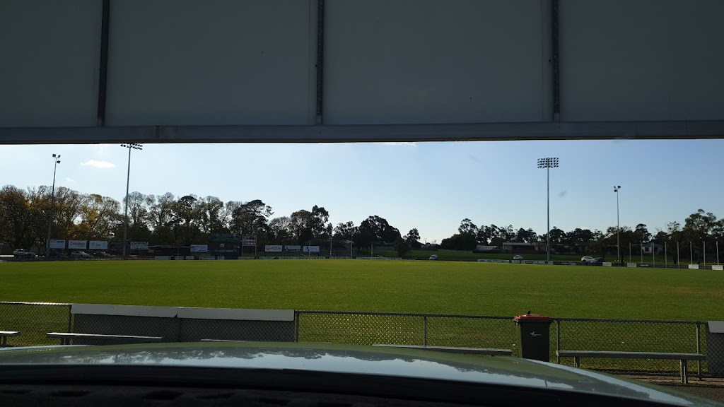 Traralgon Recreation Reserve Main Oval | Whittakers oOad, Traralgon VIC 3844, Australia | Phone: 1300 367 700