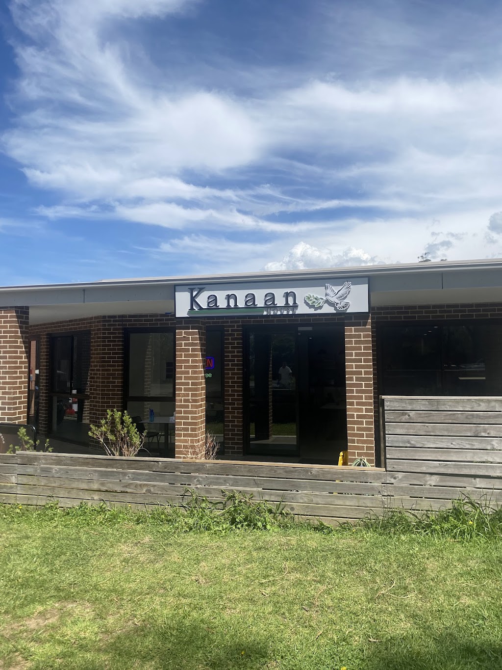 Kanaan House | 1-3 Elm St, Colo Vale NSW 2575, Australia | Phone: 0488 479 109
