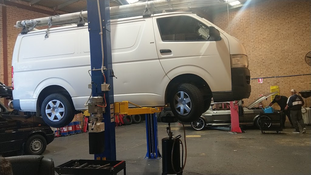 Oztek Mechanical | car repair | 3/91 Redfern St, Wetherill Park NSW 2164, Australia | 0415438427 OR +61 415 438 427