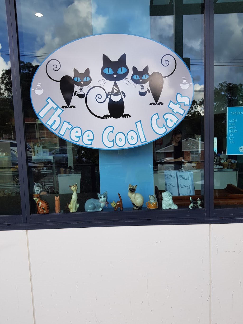 Three Cool Cats | cafe | 5/12 Jarrett St, North Gosford NSW 2259, Australia | 0498732839 OR +61 498 732 839