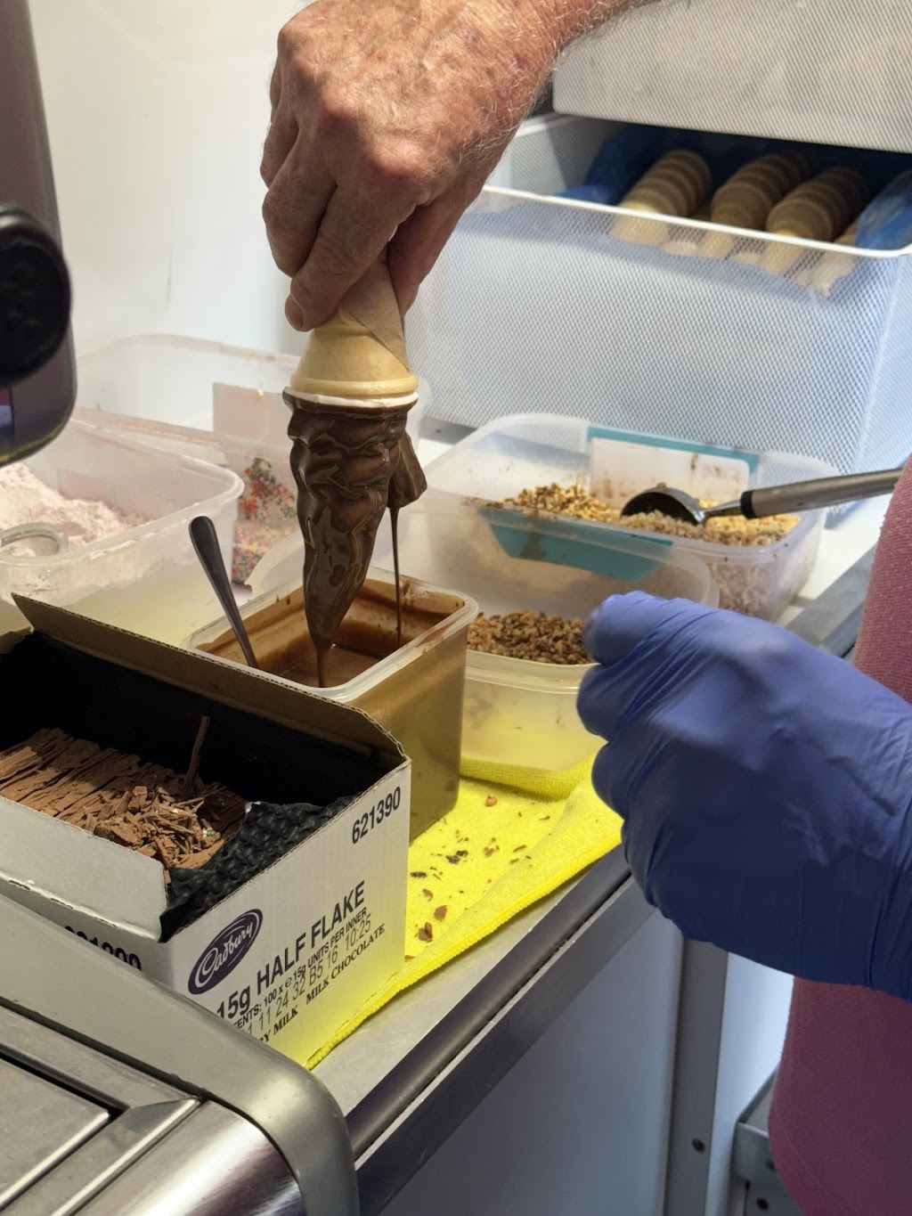 World of Swirls | 77 Ney Rd, Capalaba QLD 4157, Australia | Phone: 0437 508 219