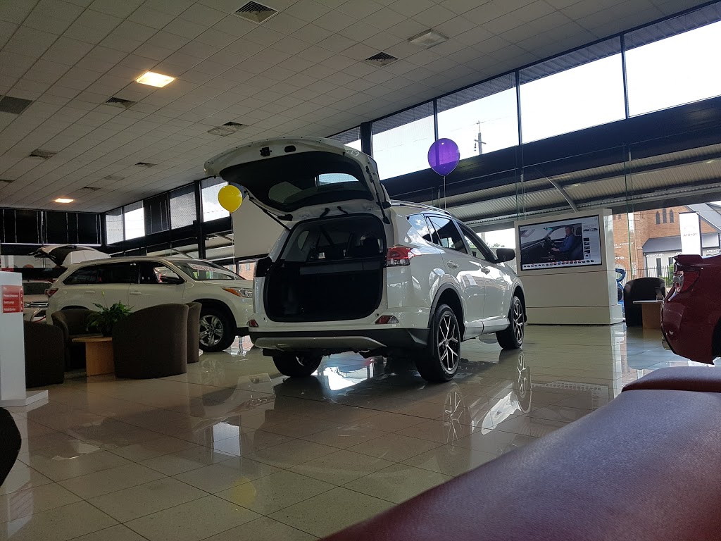 Windsor Toyota | 98 Macquarie St, Windsor NSW 2756, Australia | Phone: (02) 4587 6000