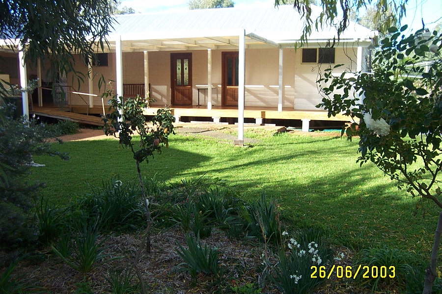 Warrigal Gardens Bed and Breakfast | lodging | 72 Macquarie St, Baradine NSW 2396, Australia | 0268431765 OR +61 2 6843 1765