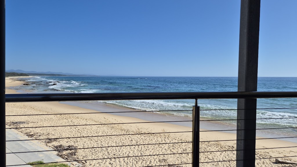 The Alofa Sands Surf Club Cafe | 2 Headland Dr, Nambucca Heads NSW 2448, Australia | Phone: 0474 785 041