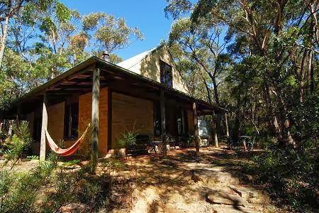 Bunjaree Cottages | lodging | 62-64 Railway Parade, Wentworth Falls NSW 2782, Australia | 0409125744 OR +61 409 125 744