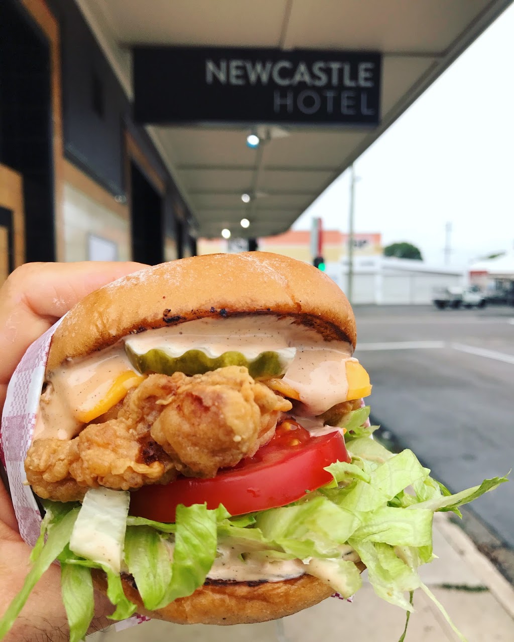 Newy Fried Chicken | meal takeaway | 139 Maitland Rd, Islington NSW 2296, Australia | 0460622559 OR +61 460 622 559