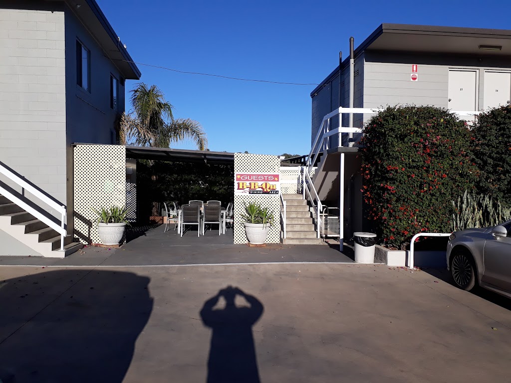 Wallangulla Motel | 22 Morilla St, Lightning Ridge NSW 2834, Australia | Phone: 1800 247 376