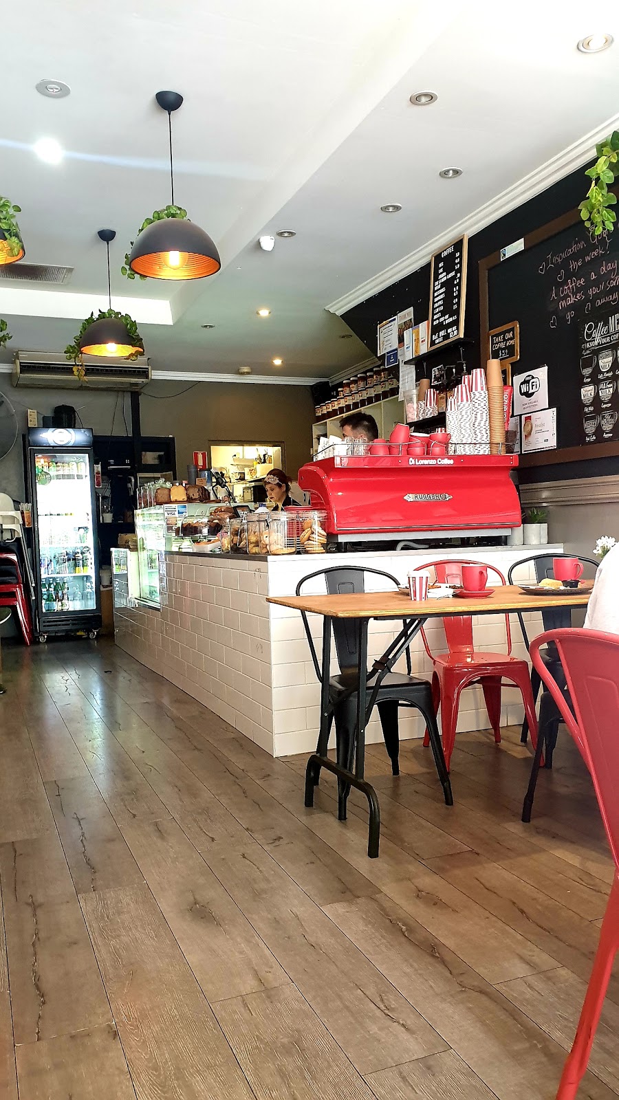 Caffettiera Kitchen & Espresso | 164 Georges River Rd, Croydon Park NSW 2133, Australia | Phone: (02) 9799 9996