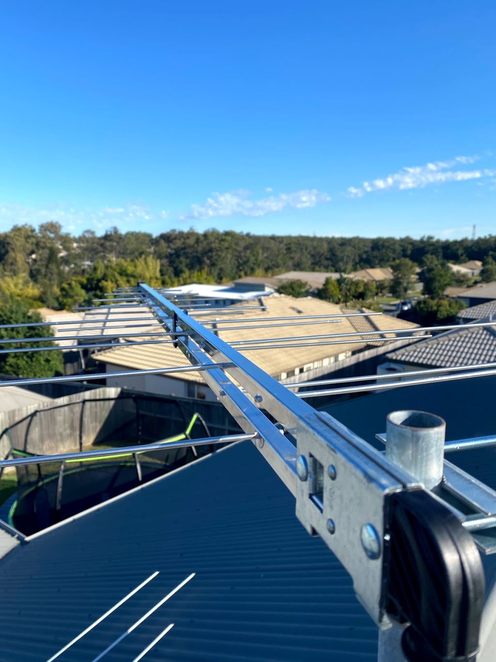 Local Bloke Antenna Services | 8 Orange Ct, Mudgeeraba QLD 4213, Australia | Phone: (07) 5593 7514