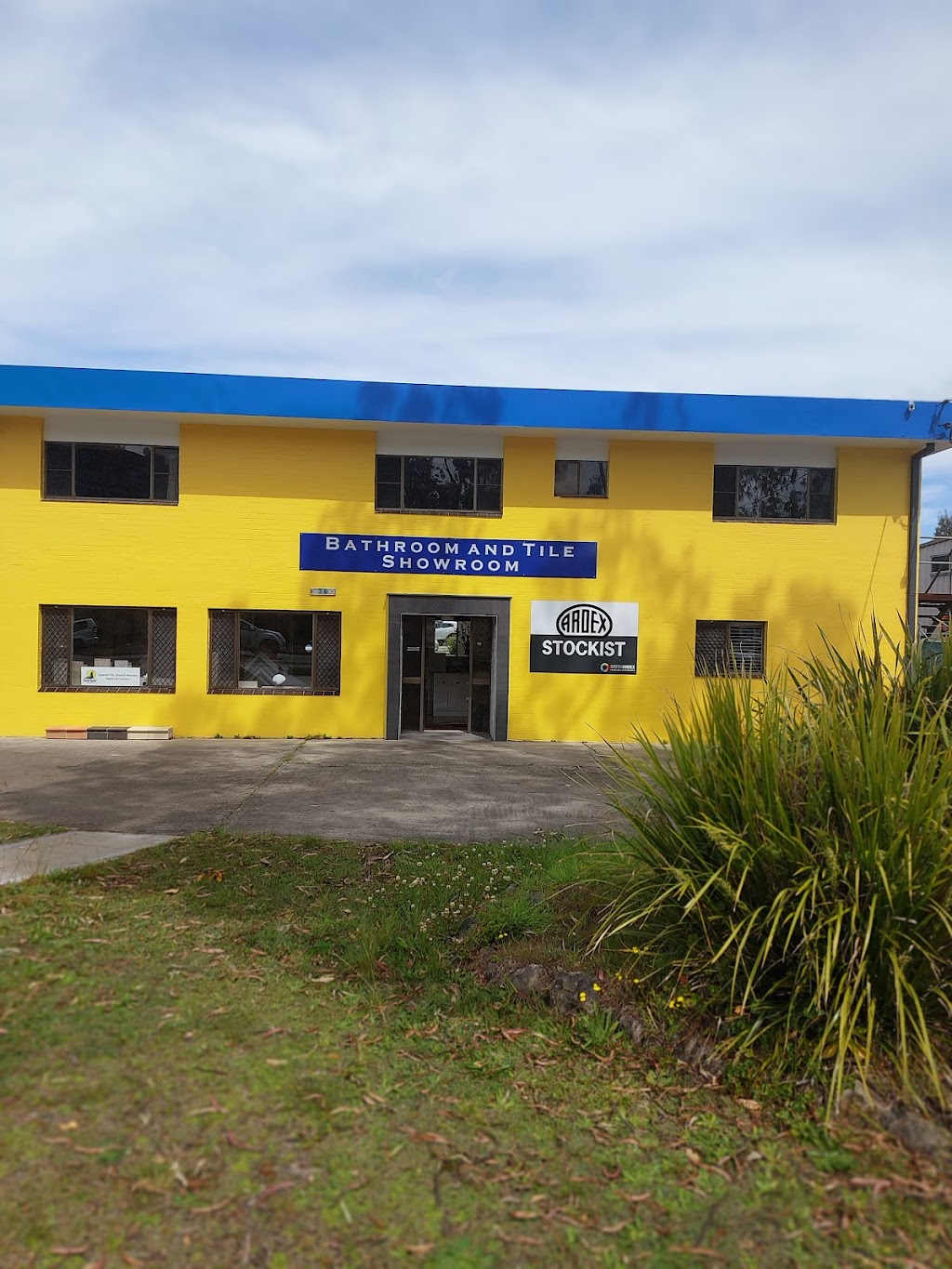 Great Lakes Ceramics | 36 Kularoo Dr, Forster NSW 2428, Australia | Phone: (02) 6555 6655