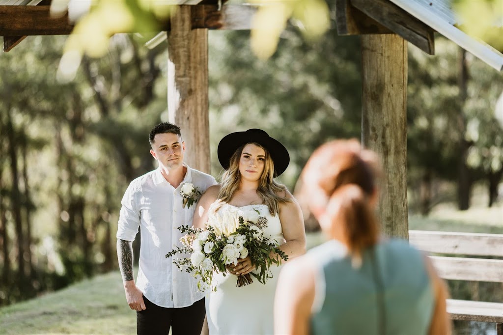 Hitched in the Hunter - Melanie Fell Agnew, Marriage Celebrant | Paterson Rd, Bolwarra NSW 2320, Australia | Phone: 0426 255 907