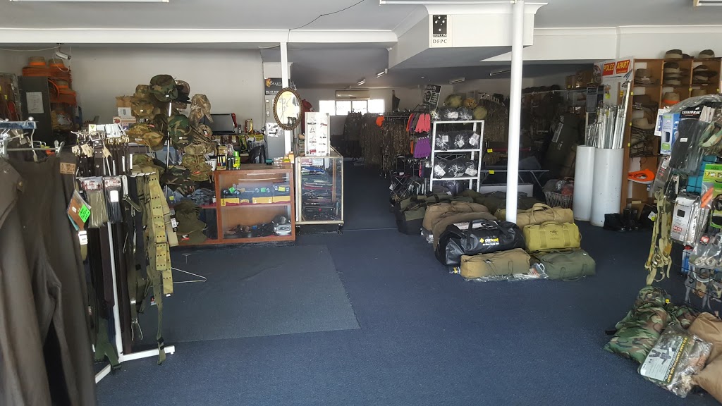 Rockhampton Army Disposals | clothing store | 231 Musgrave St, Berserker QLD 4701, Australia | 0749272616 OR +61 7 4927 2616