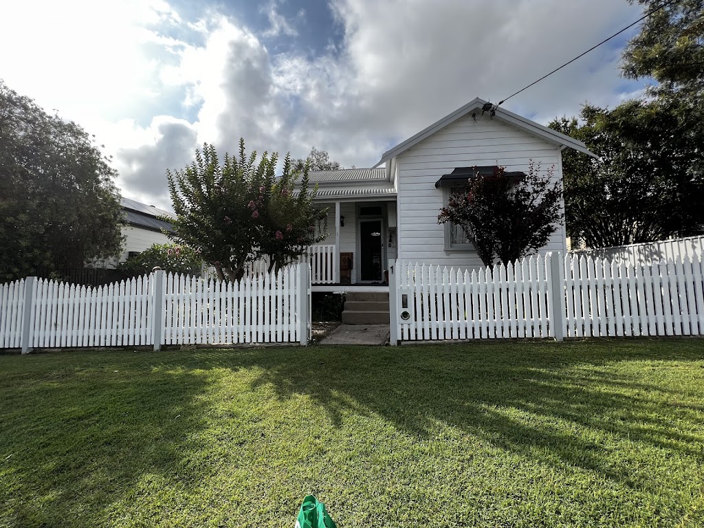 The Hunter House | 1 Jurd St, Cessnock NSW 2325, Australia | Phone: 0400 394 585
