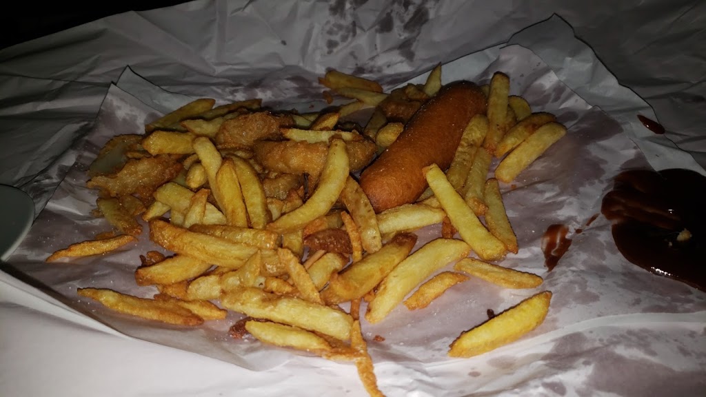 Chips R Us | meal takeaway | 107 Great Northern Hwy, Midland WA 6056, Australia | 0892743426 OR +61 8 9274 3426