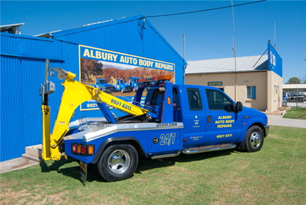 Albury Auto Body Towing | 236 Macauley St, Albury NSW 2640, Australia | Phone: (02) 6021 8311