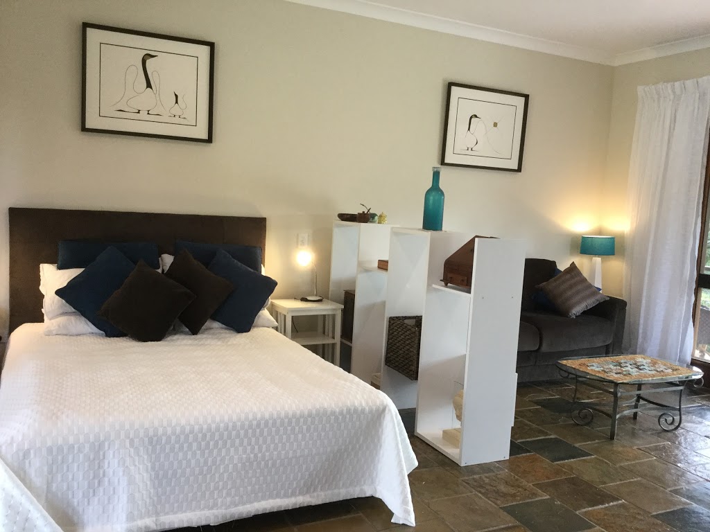 The Croft Bed & Breakfast | lodging | 1282 Urliup Rd, Murwillumbah NSW 2484, Australia | 0266723861 OR +61 2 6672 3861