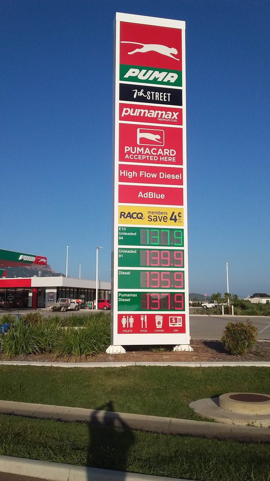 Puma Cluden (Townsville) | gas station | 38011 Bruce Hwy, Cluden QLD 4811, Australia | 0747781080 OR +61 7 4778 1080