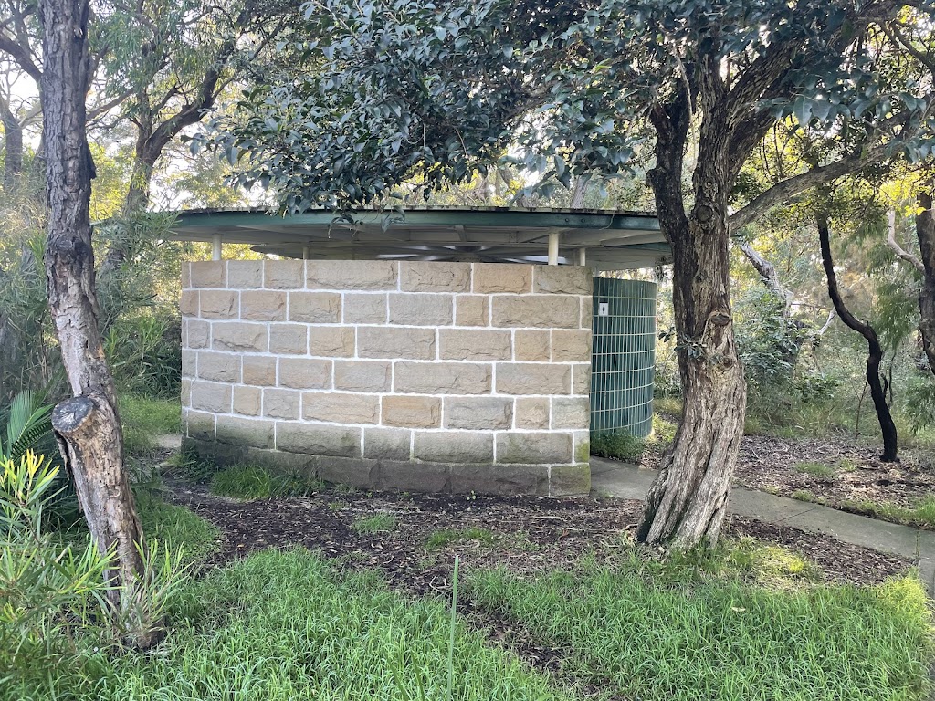 Public Toilet Balls Head Reserve, Waverton | Balls Head Dr, Waverton NSW 2060, Australia | Phone: (03) 9262 6333