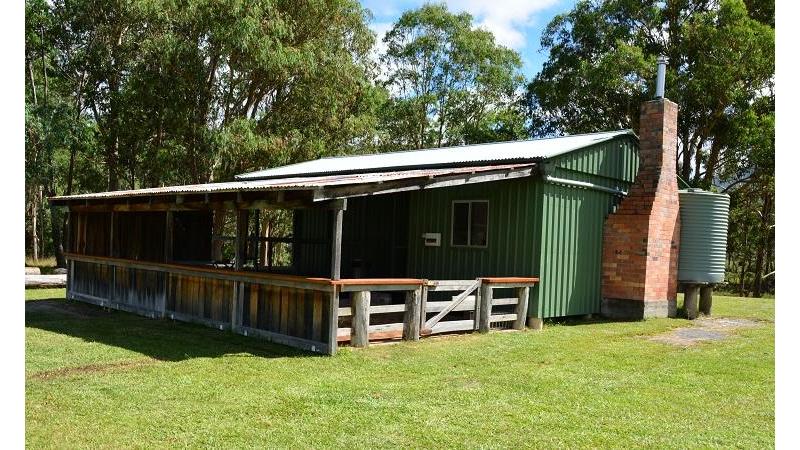 Four Bull Hut | Four Bull Trail, Forest Land NSW 2372, Australia | Phone: 1300 072 757