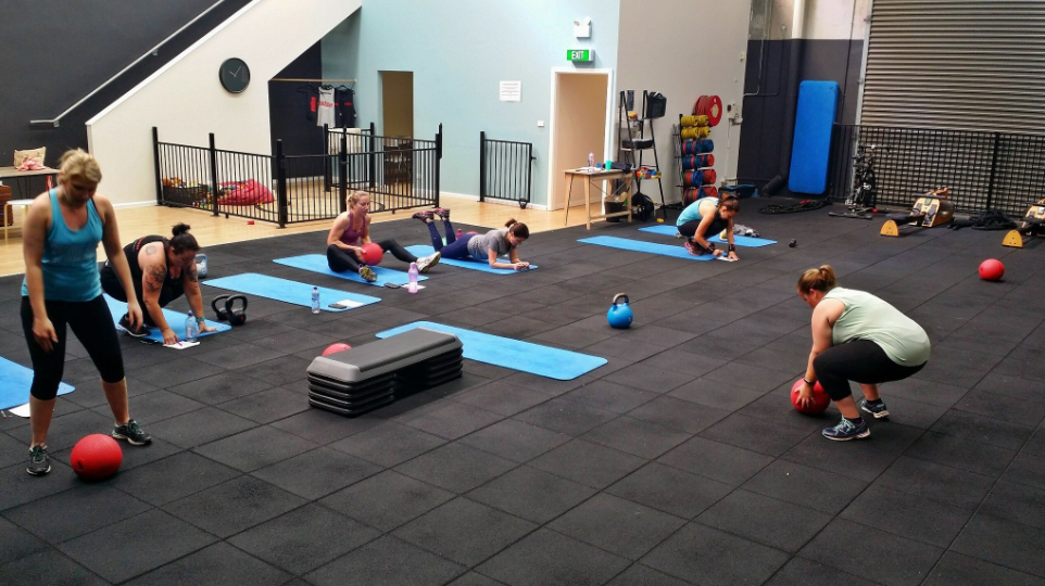 Pulse Fitness Training Facility | 2/28 Durgadin Dr, Albion Park Rail NSW 2527, Australia | Phone: 0410 369 790