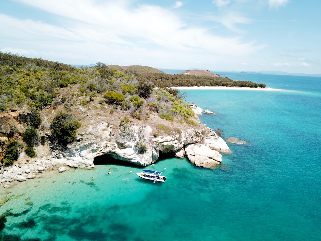 Great Keppel Island Snorkelling Tours | tourist attraction | Rosslyn St, Rosslyn QLD 4703, Australia | 0477848848 OR +61 477 848 848