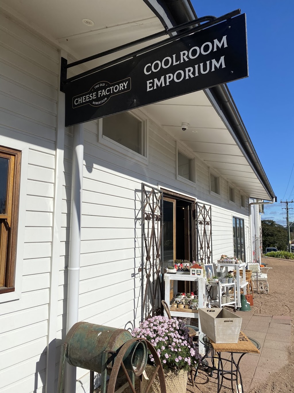 Purple Leaf Collective | 107 Hoddle St, Robertson NSW 2577, Australia | Phone: 0413 531 459