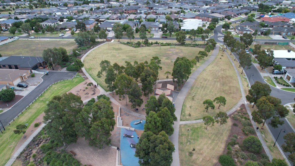 Alison Street Playground | 20/40 Alison St, Truganina VIC 3029, Australia | Phone: (03) 8199 8344