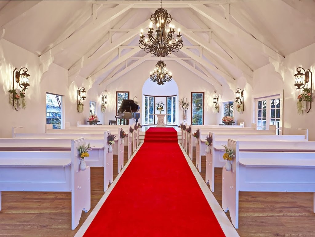 Tamborine Wedding Chapel | 160 Main Western Rd, Tamborine Mountain QLD 4272, Australia | Phone: (07) 5545 0989